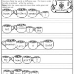 Unscramble Sentences Worksheets 1st Grade In 2020 Kindergarten